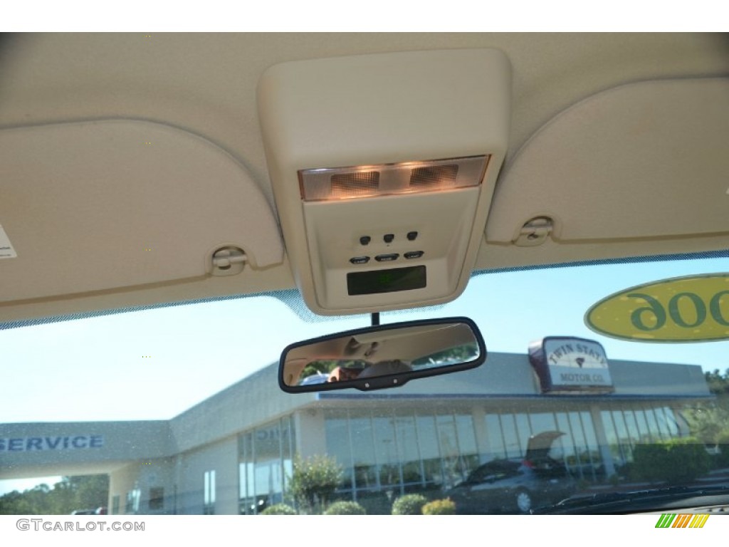 2006 Grand Marquis LS - Light Tundra Metallic / Medium Light Stone photo #17