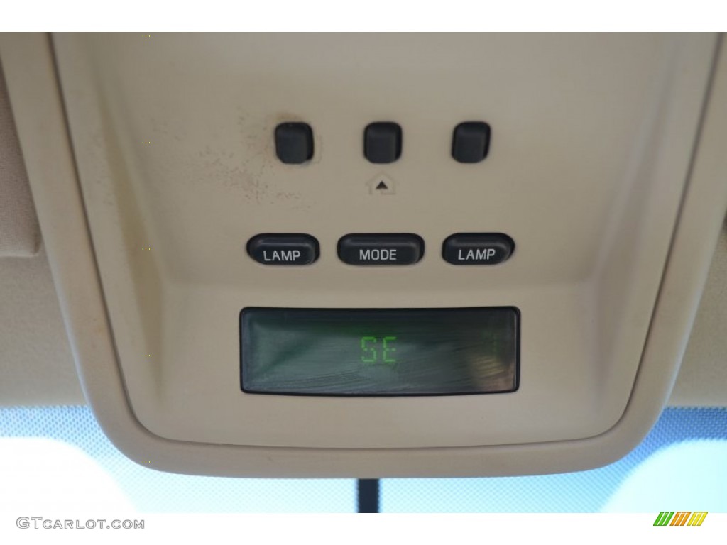 2006 Grand Marquis LS - Light Tundra Metallic / Medium Light Stone photo #28