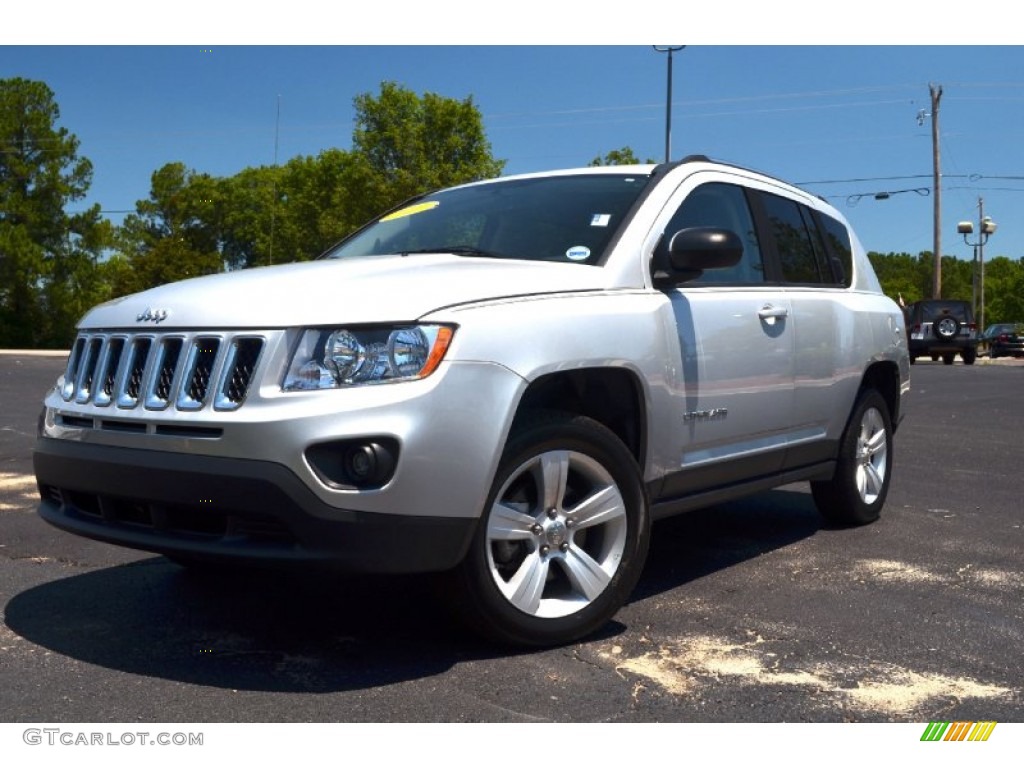 Bright Silver Metallic Jeep Compass