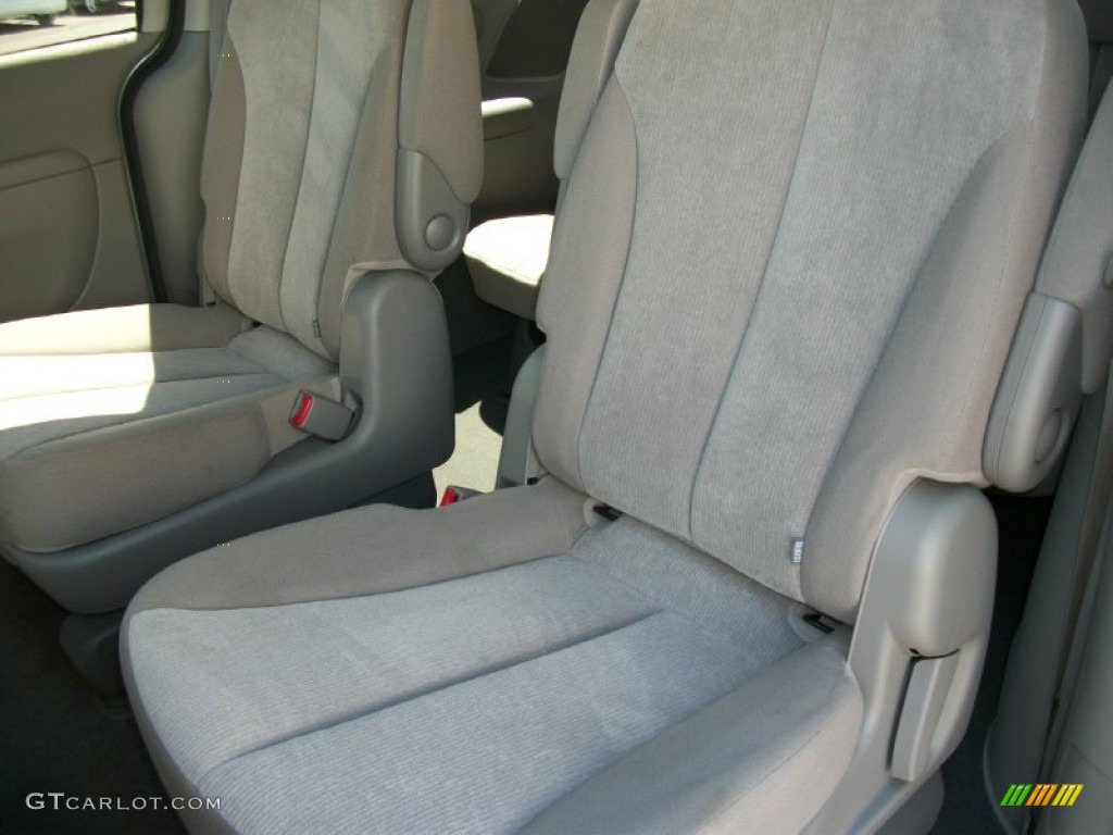 Gray Interior 2012 Kia Sedona LX Photo #67234275