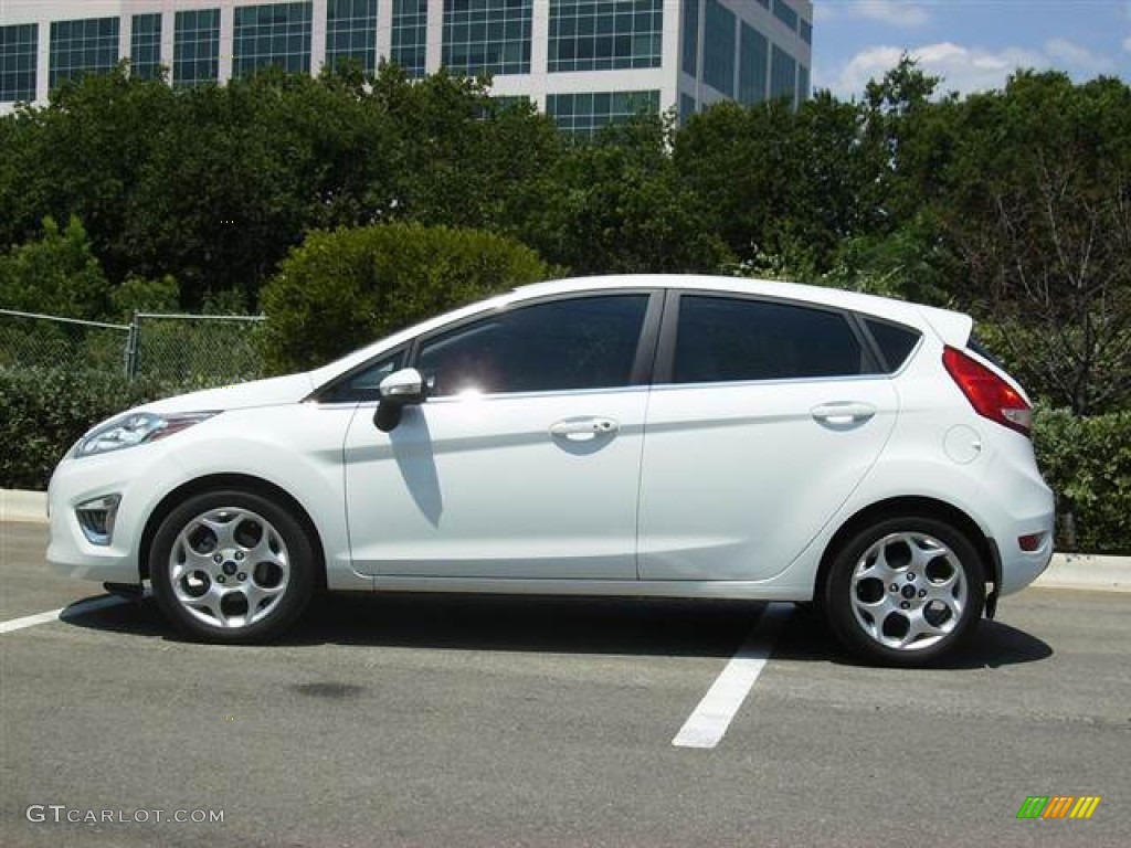 Oxford White 2011 Ford Fiesta SES Hatchback Exterior Photo #67234761