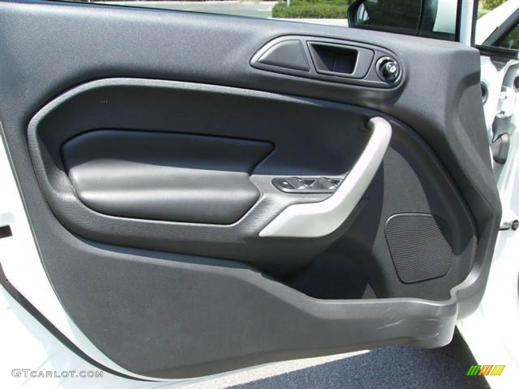 2011 Ford Fiesta SES Hatchback Cashmere/Charcoal Black Leather Door Panel Photo #67235036