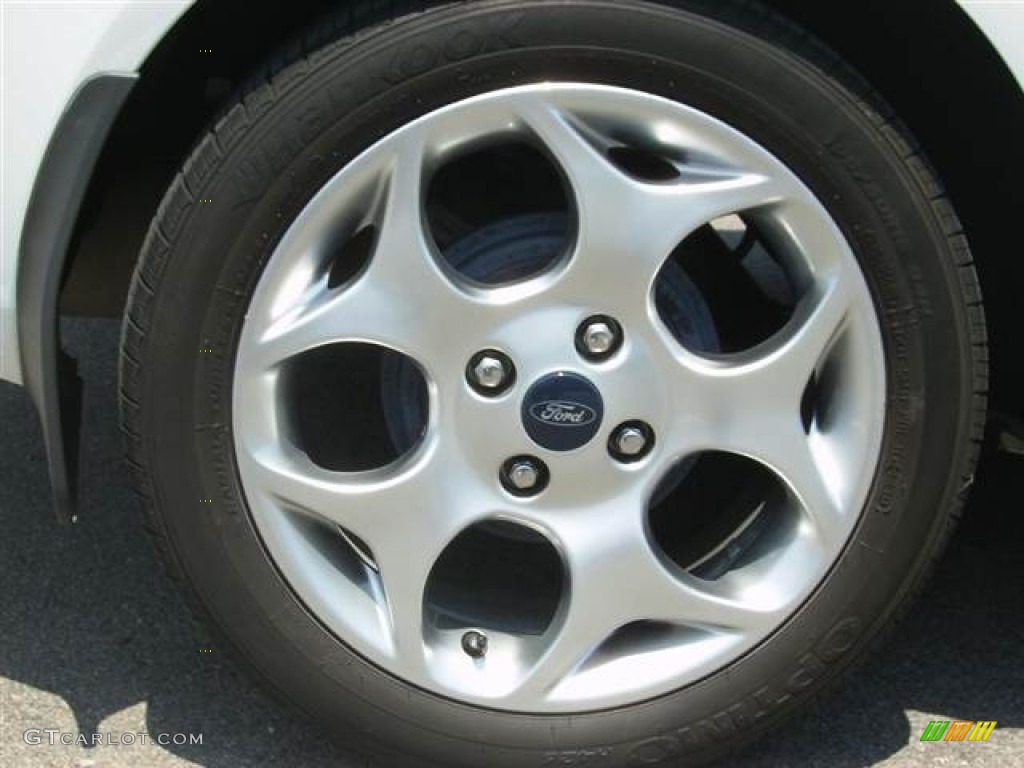 2011 Ford Fiesta SES Hatchback Wheel Photo #67235142