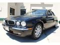 Ebony Black - XJ XJ8 Photo No. 1