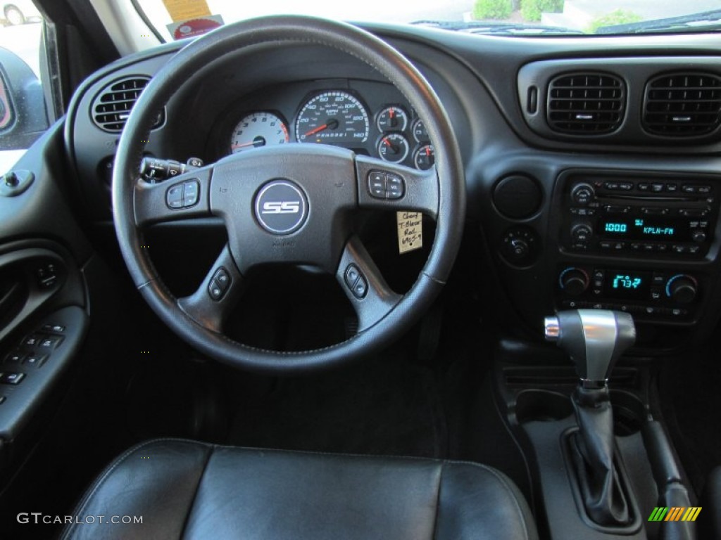 2009 Chevrolet TrailBlazer SS AWD Ebony Dashboard Photo #67237728