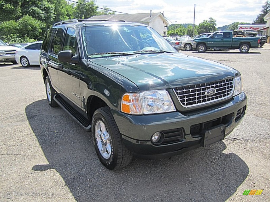 2004 Explorer XLT 4x4 - Aspen Green Metallic / Graphite photo #4