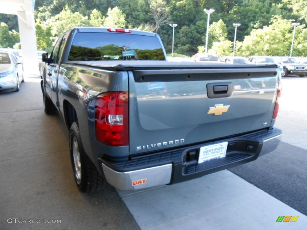 2008 Silverado 1500 LT Extended Cab 4x4 - Blue Granite Metallic / Ebony photo #3