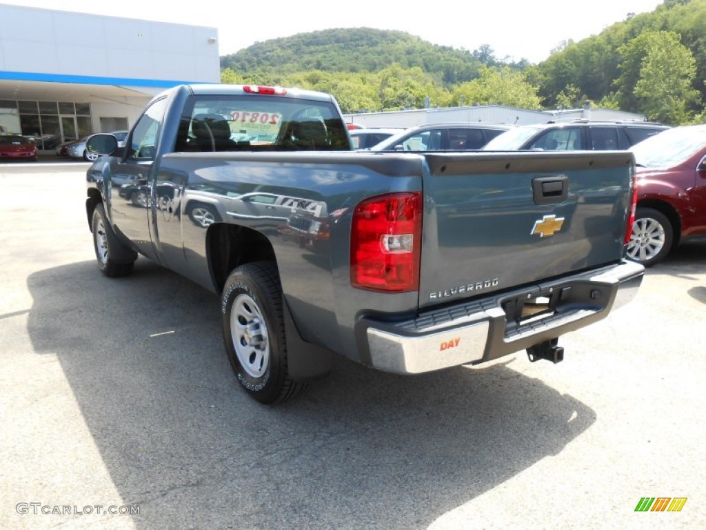 2009 Silverado 1500 Regular Cab 4x4 - Blue Granite Metallic / Dark Titanium photo #4