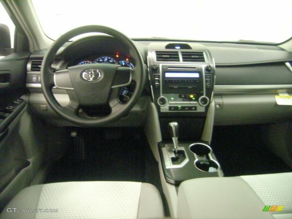 2012 Camry L - Super White / Ash photo #7