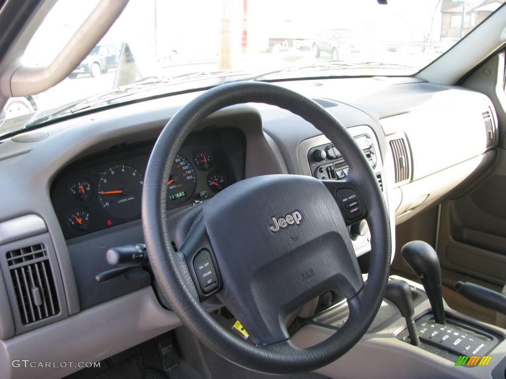 2003 Grand Cherokee Laredo 4x4 - Light Pewter Metallic / Taupe photo #7