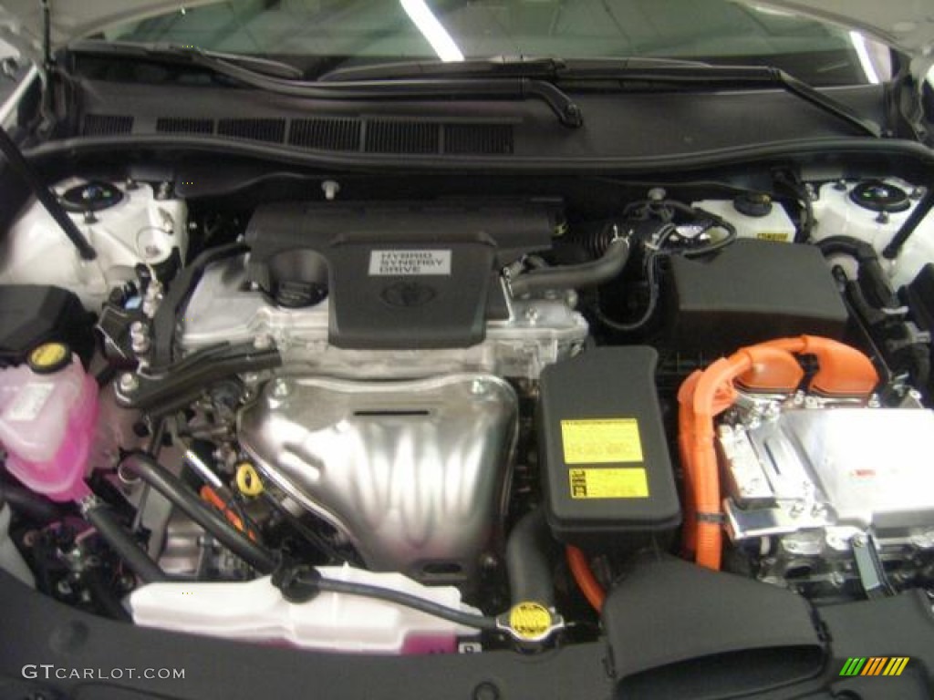 2012 Camry Hybrid XLE - Super White / Ivory photo #12