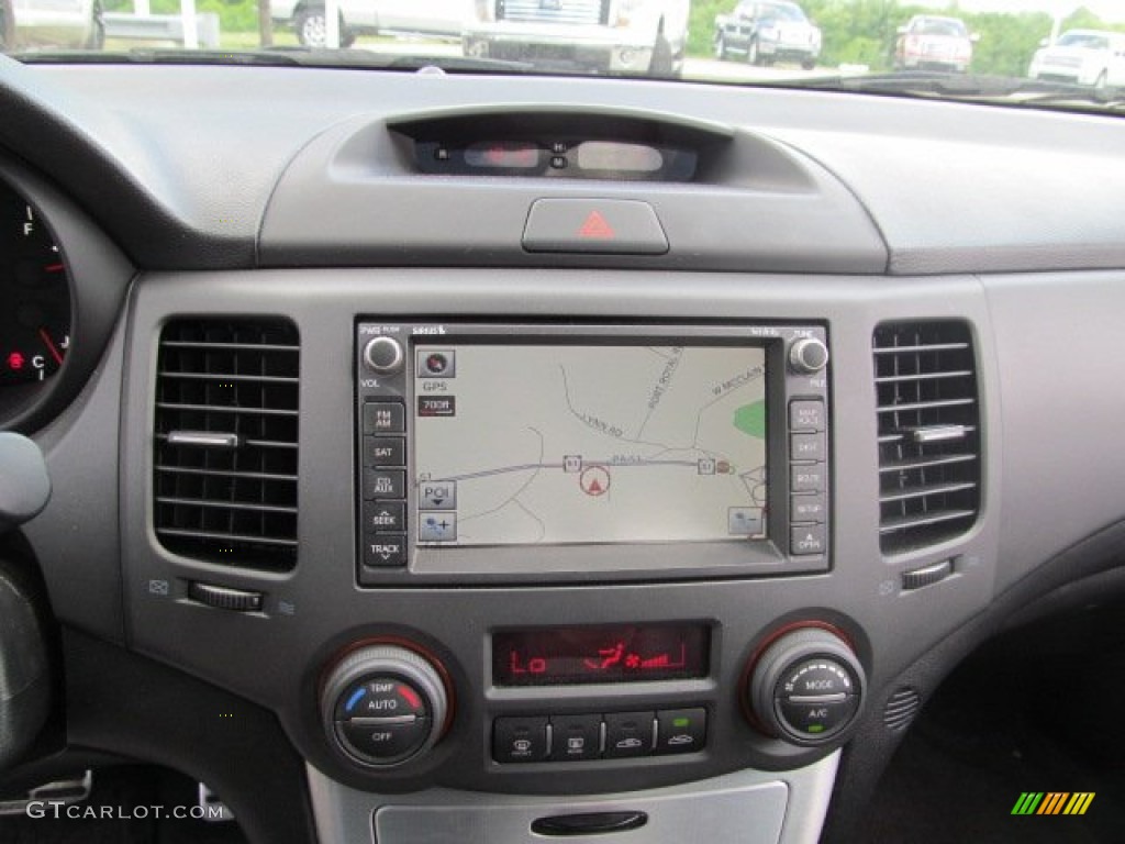 2010 Kia Optima SX Navigation Photos
