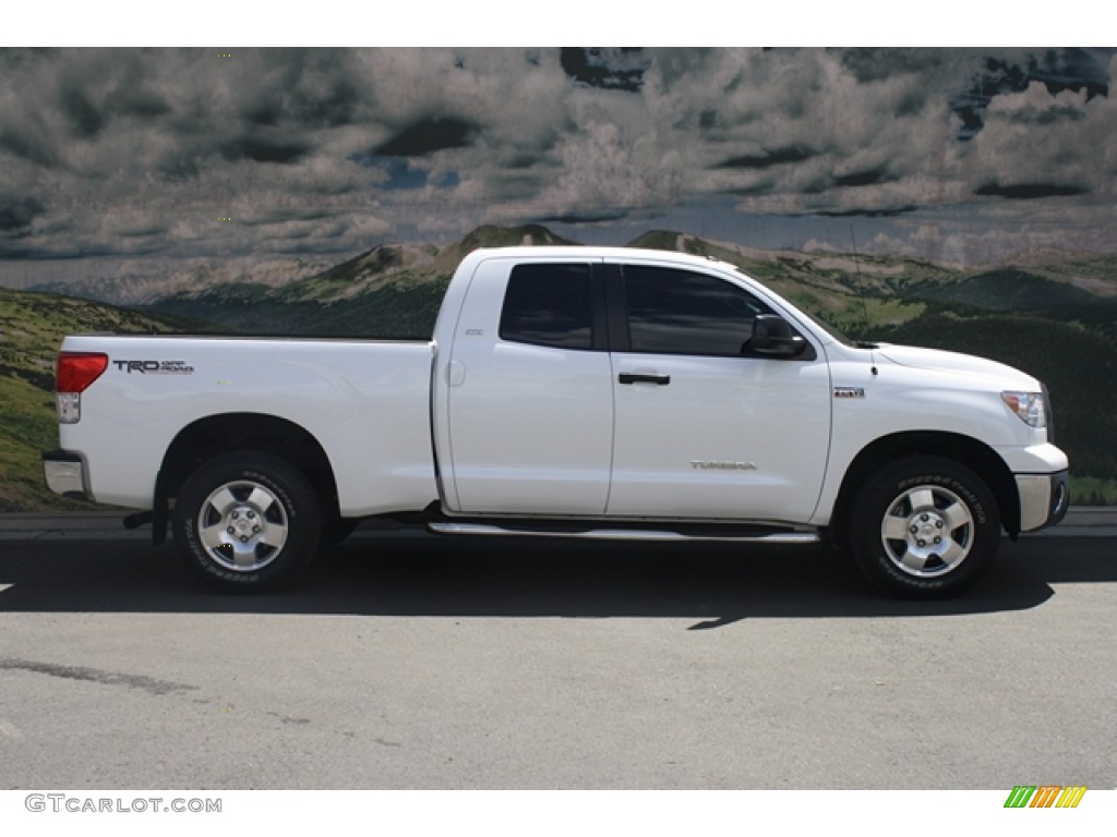 2010 Tundra TRD Double Cab 4x4 - Super White / Graphite Gray photo #2