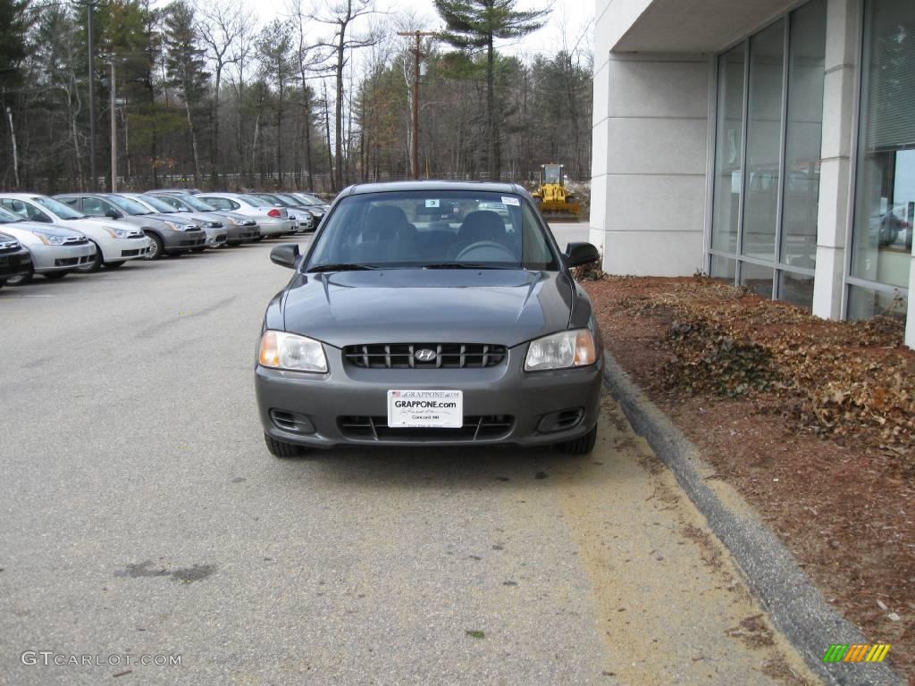 2000 Accent GL Sedan - Charcoal gray / Gray photo #10
