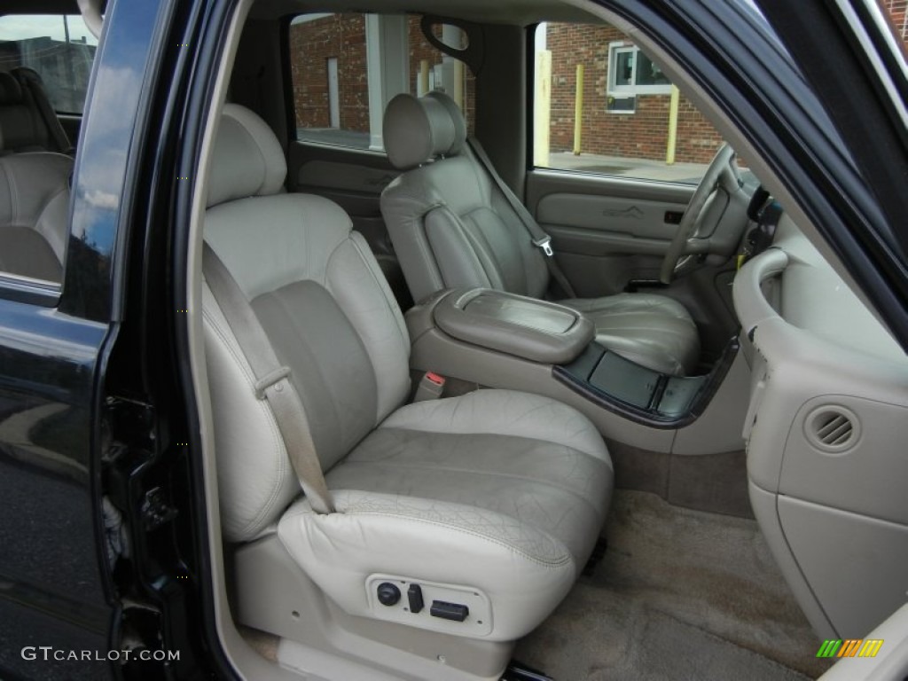 2002 Yukon XL Denali AWD - Onyx Black / Sandstone photo #7