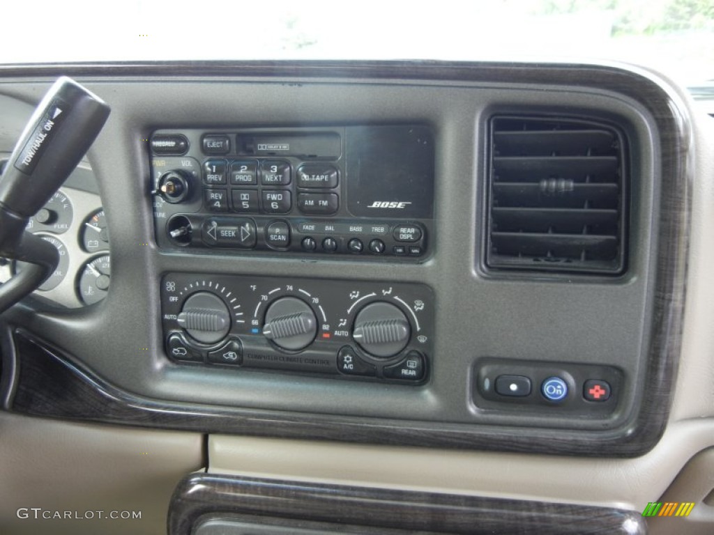 2002 Yukon XL Denali AWD - Onyx Black / Sandstone photo #19