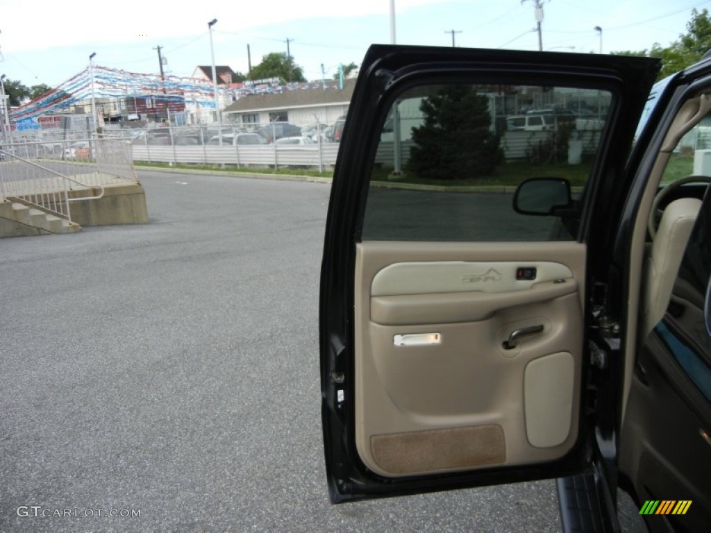 2002 Yukon XL Denali AWD - Onyx Black / Sandstone photo #29