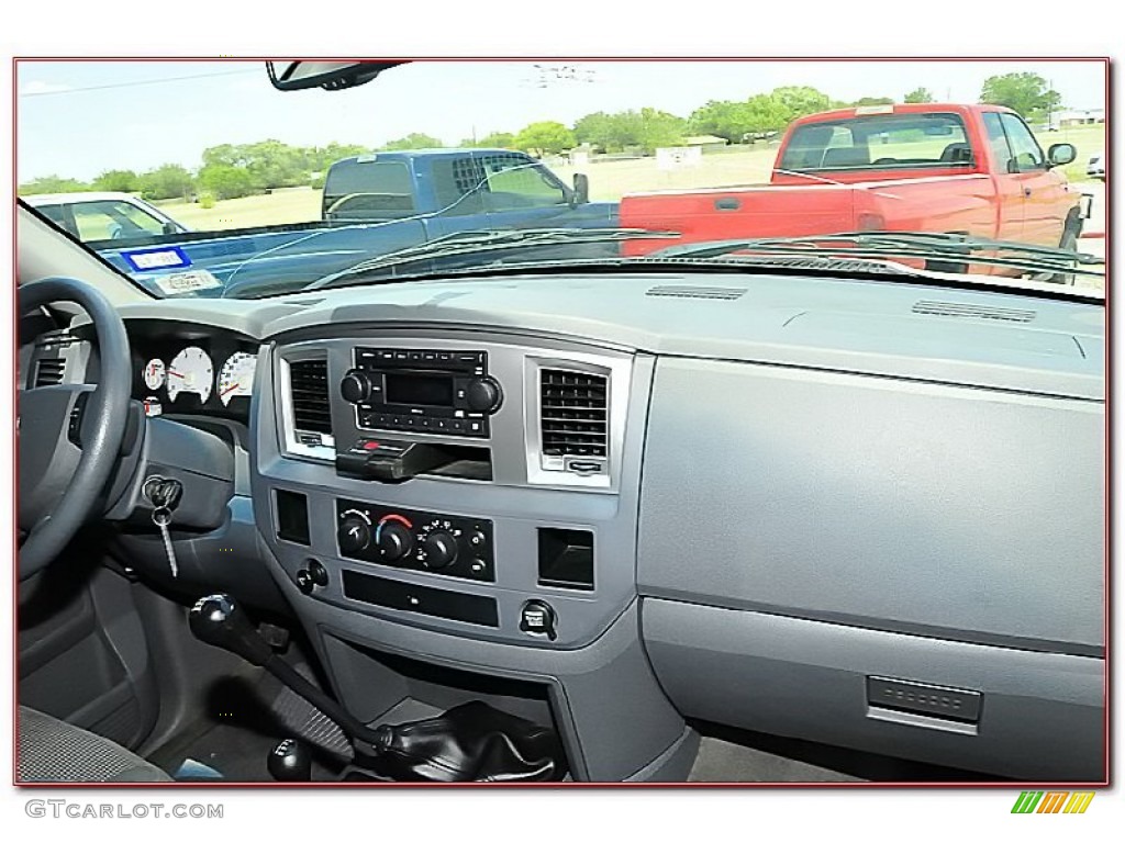 2007 Ram 3500 SLT Quad Cab 4x4 Dually Chassis - Bright White / Medium Slate Gray photo #37