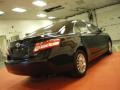 Black - Camry LE Photo No. 21