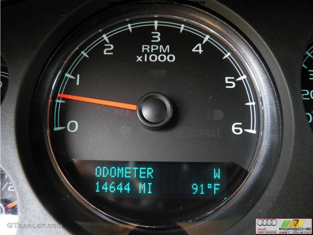 2011 Tahoe LTZ 4x4 - White Diamond Tricoat / Light Cashmere/Dark Cashmere photo #12