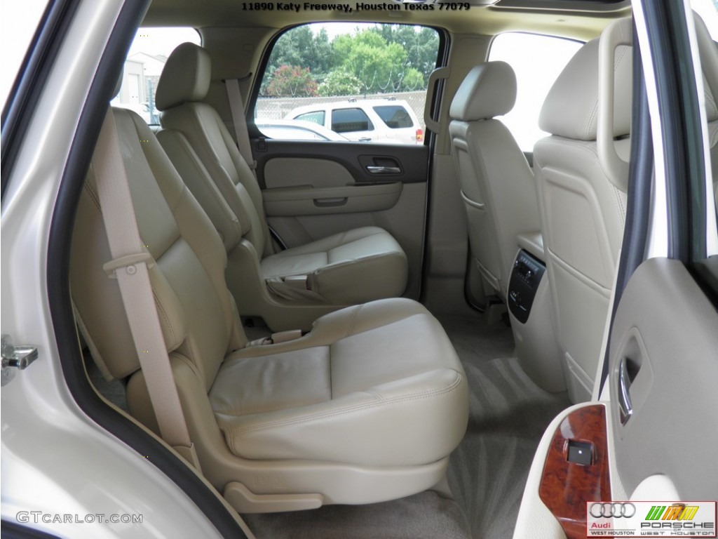 2011 Tahoe LTZ 4x4 - White Diamond Tricoat / Light Cashmere/Dark Cashmere photo #28