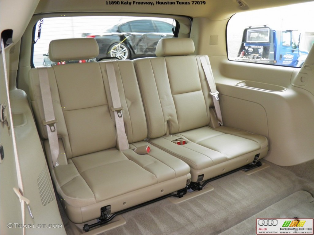 2011 Tahoe LTZ 4x4 - White Diamond Tricoat / Light Cashmere/Dark Cashmere photo #29