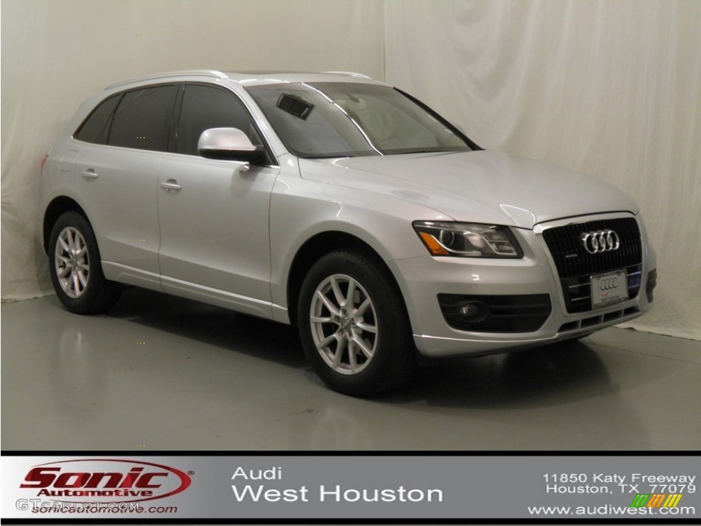 2009 Q5 3.2 Premium Plus quattro - Ice Silver Metallic / Light Gray photo #1