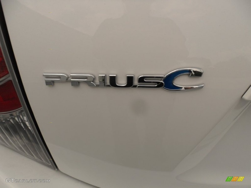 2012 Prius c Hybrid Four - Super White / Gray photo #14