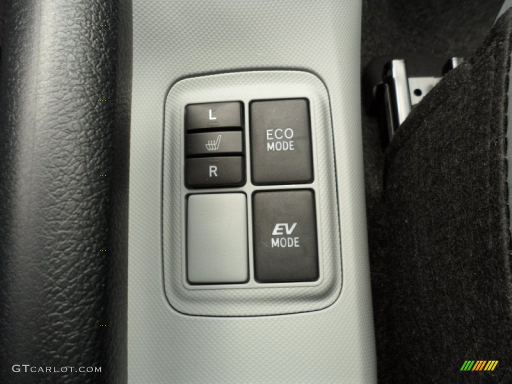 2012 Prius c Hybrid Four - Super White / Gray photo #31