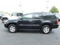 Black - 4Runner SR5 4x4 Photo No. 4