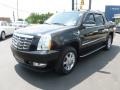 Black Raven - Escalade EXT Luxury AWD Photo No. 3
