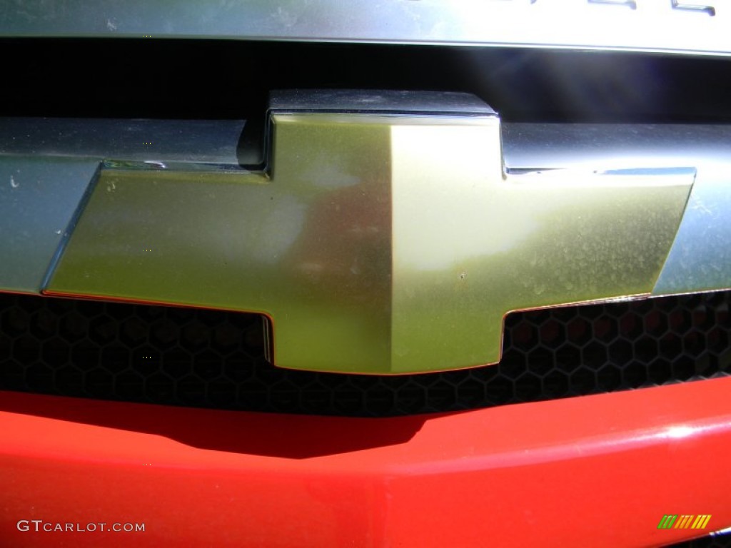 2003 Chevrolet SSR Standard SSR Model Marks and Logos Photo #67275435
