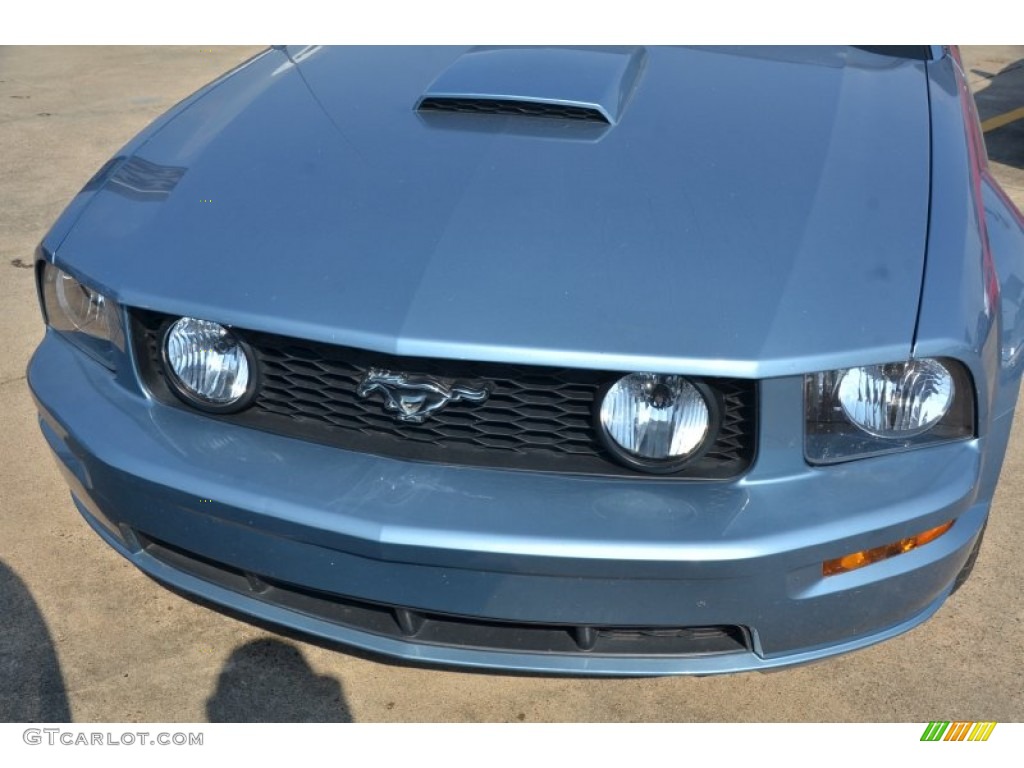 2007 Mustang GT Premium Coupe - Windveil Blue Metallic / Light Graphite photo #9