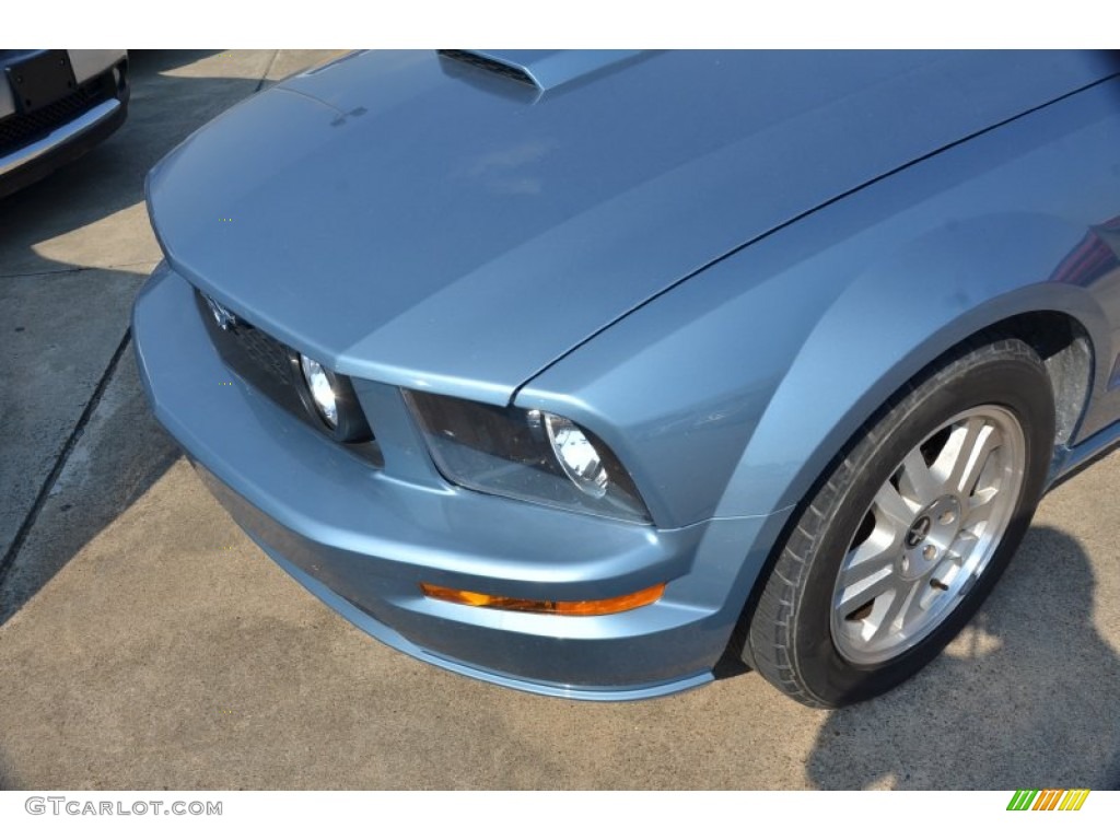 2007 Mustang GT Premium Coupe - Windveil Blue Metallic / Light Graphite photo #10