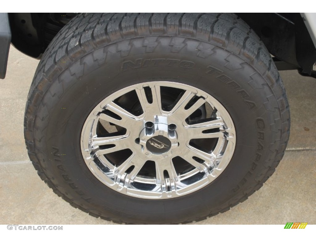 2010 Jeep Wrangler Unlimited Sahara 4x4 Custom Wheels Photo #67276016