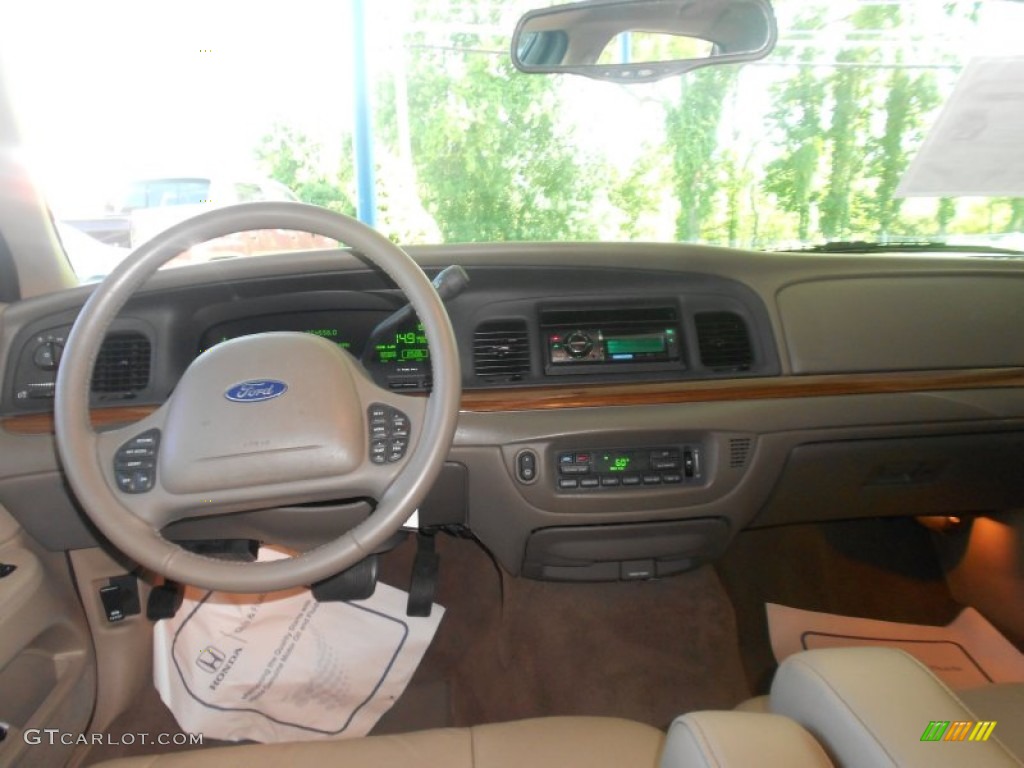 2003 Crown Victoria LX - Arizona Beige Metallic / Medium Parchment photo #5