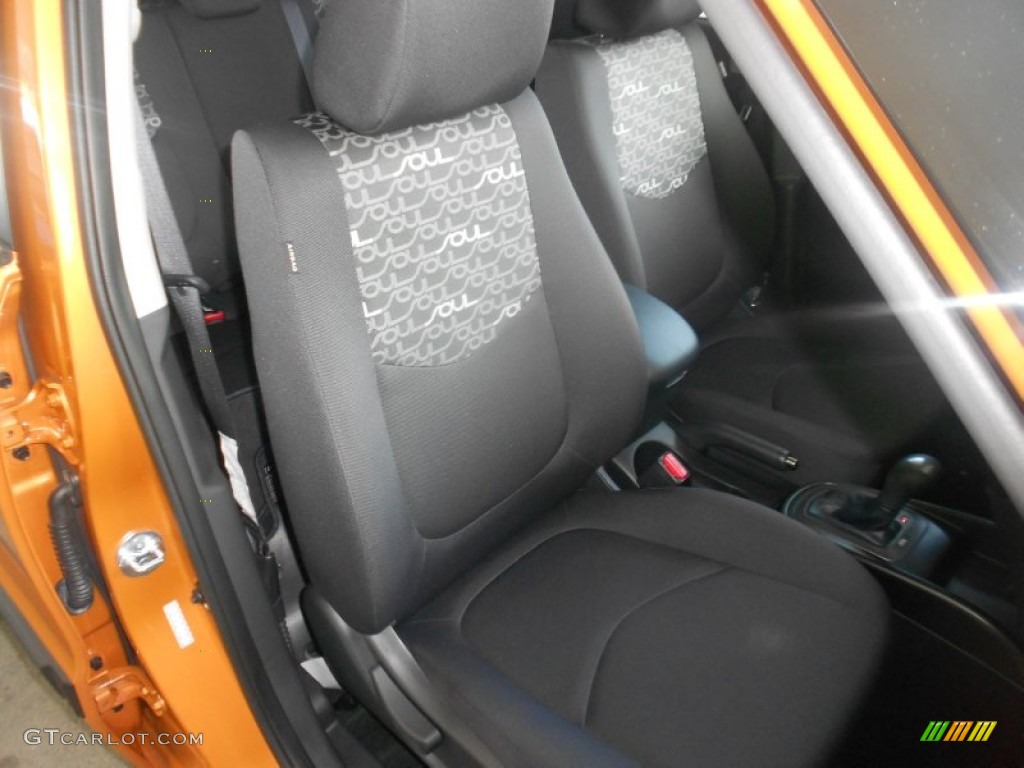 Black Soul Logo Cloth Interior 2011 Kia Soul + Photo #67277738