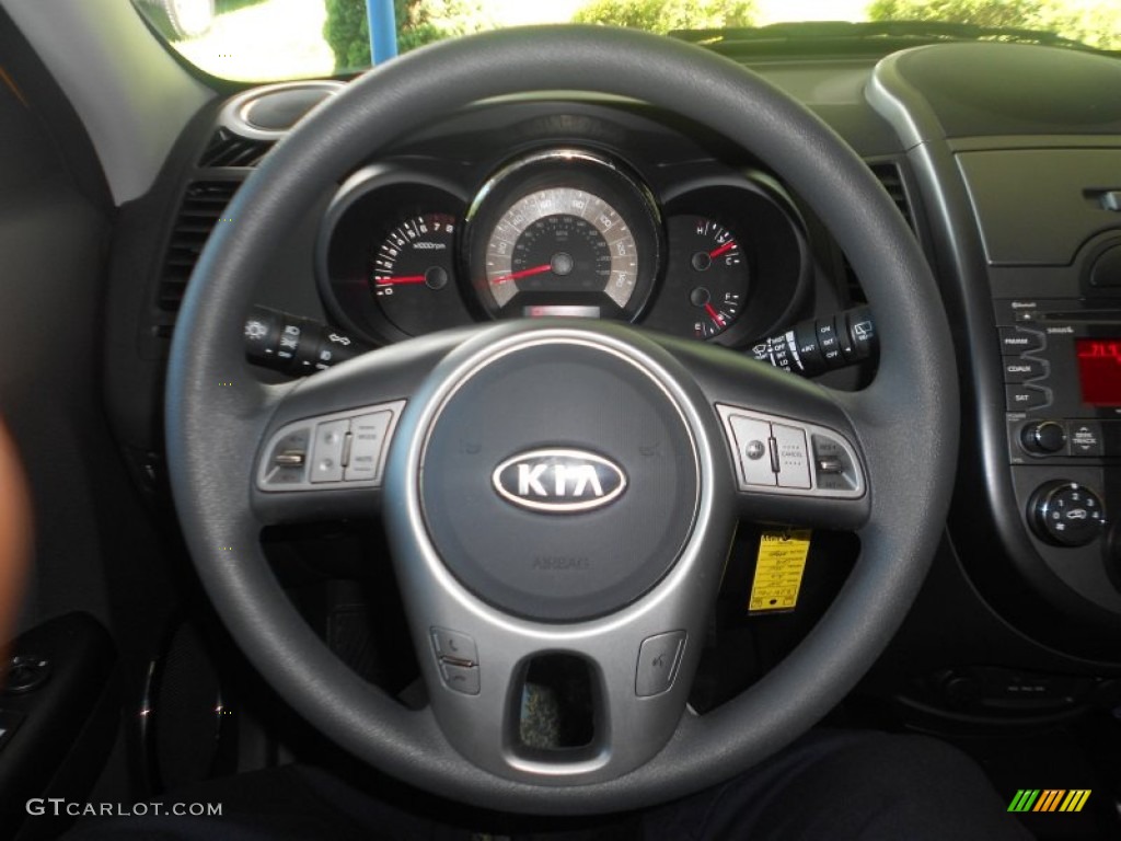 2011 Kia Soul + Black Soul Logo Cloth Steering Wheel Photo #67277774