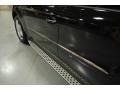 Black - ML 350 4Matic Photo No. 23