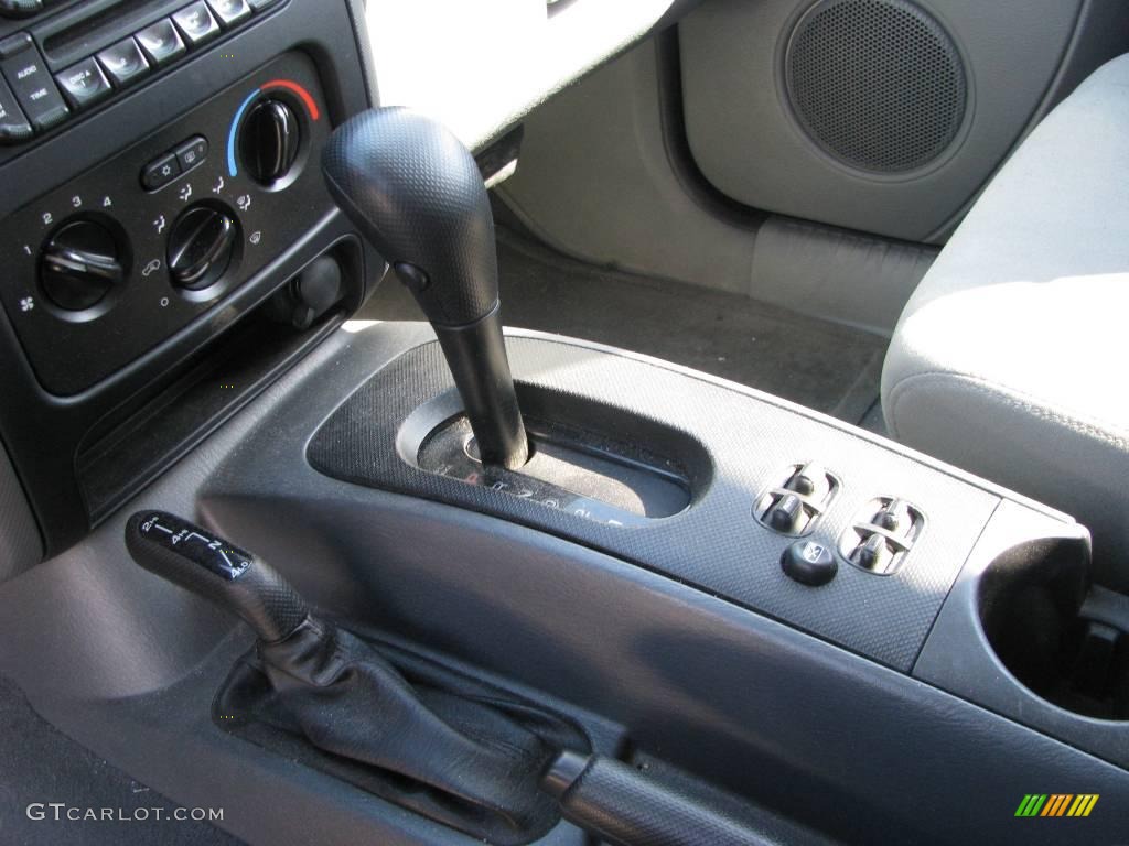 2005 Liberty Sport 4x4 - Deep Beryl Green Pearl / Khaki photo #10