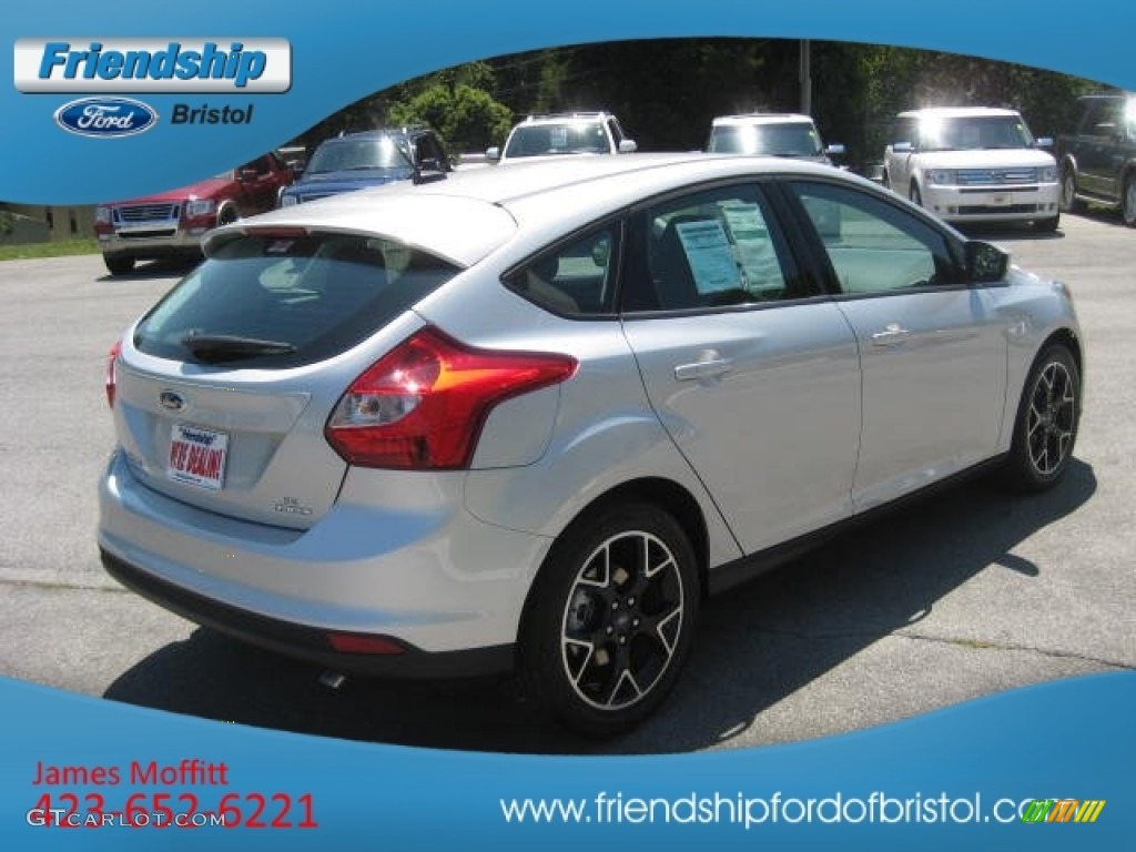 2012 Focus SE Sport 5-Door - Ingot Silver Metallic / Two-Tone Sport photo #6