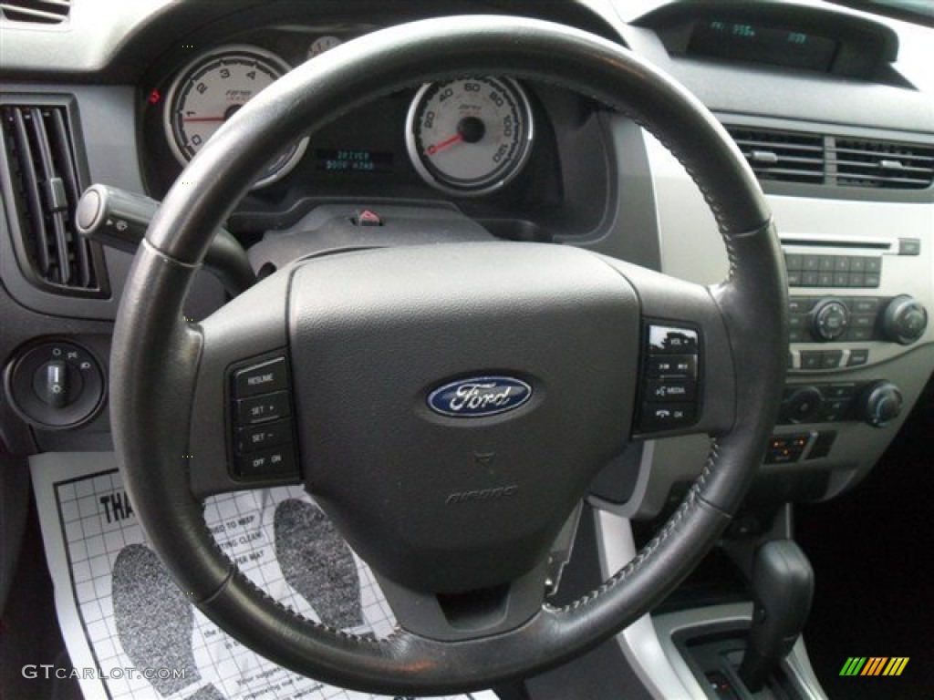 2008 Ford Focus SE Sedan Charcoal Black Steering Wheel Photo #67291301