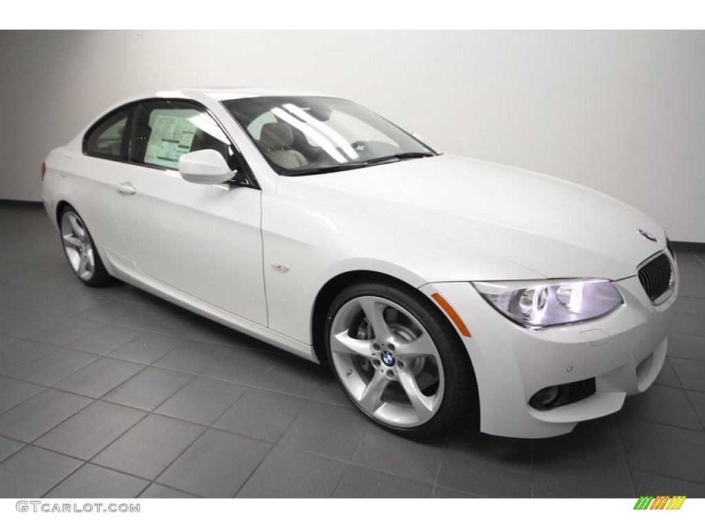 Mineral White Metallic BMW 3 Series