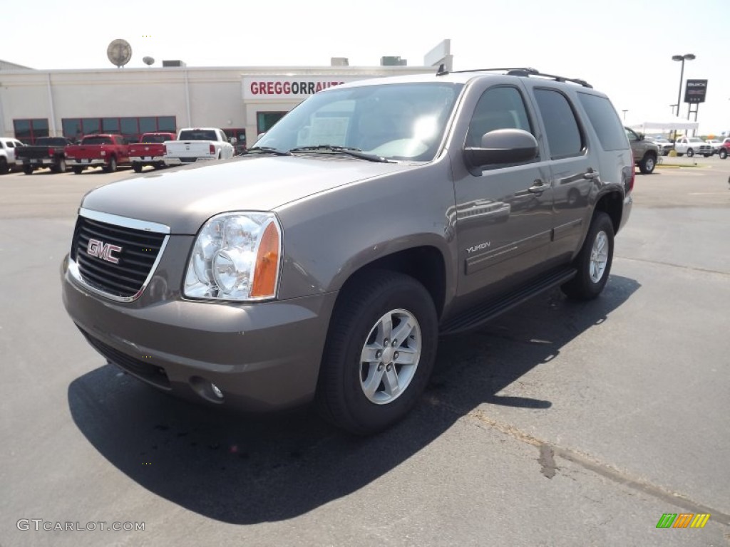 2013 Yukon SLE - Mocha Steel Metallic / Cocoa/Light Cashmere photo #1