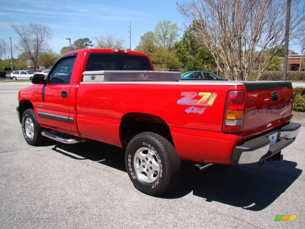 2000 Silverado 1500 LS Regular Cab 4x4 - Victory Red / Medium Gray photo #3