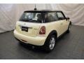 Pepper White - Cooper Hardtop Photo No. 3