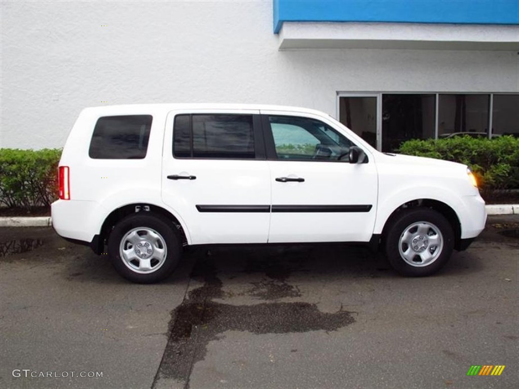 2012 Pilot LX - Taffeta White / Gray photo #2