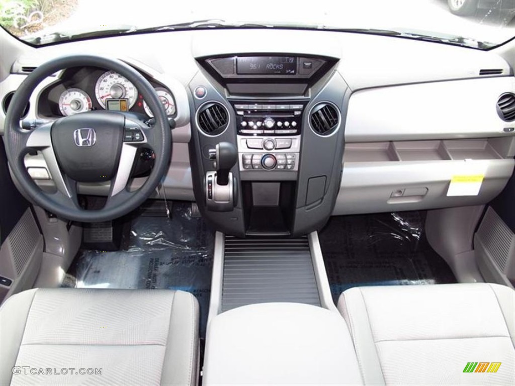 2012 Pilot LX - Taffeta White / Gray photo #4