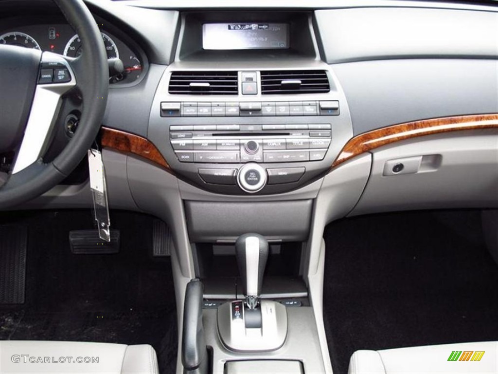2012 Honda Accord EX-L Sedan Controls Photo #67303493