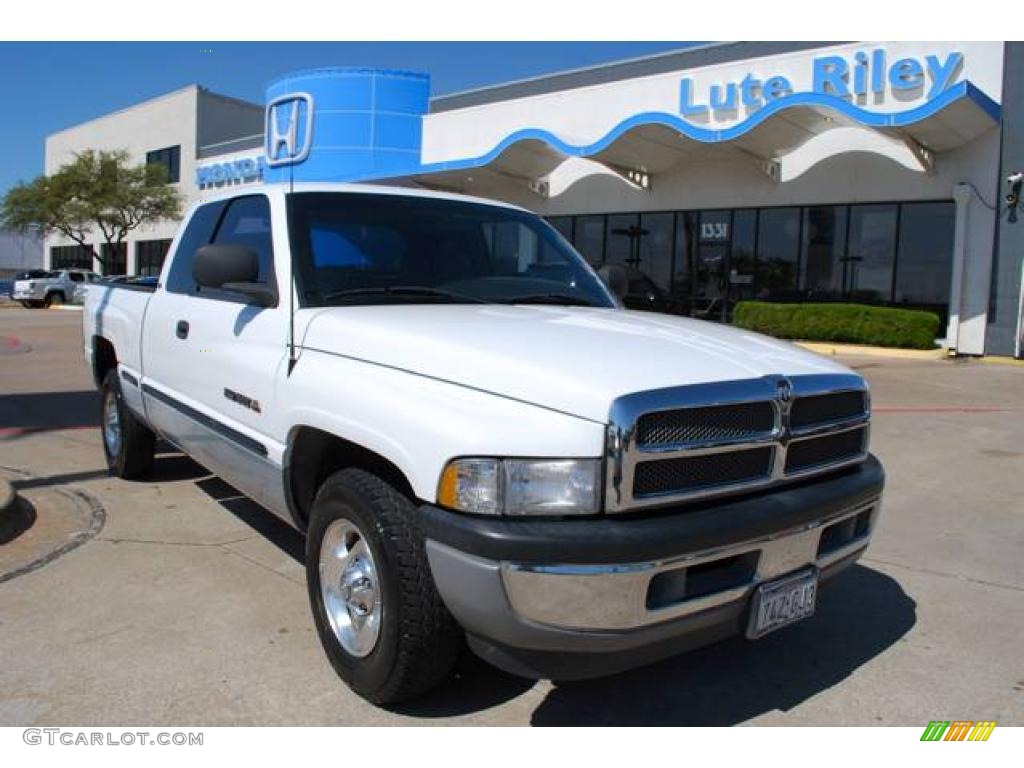 1998 Ram 1500 ST Extended Cab - Bright White / Gray photo #1